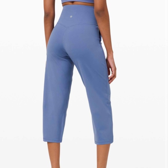 lululemon athletica Pants - Lululemon Align Wide Leg 23" Crop Pants - Women's Size 6 - Blue